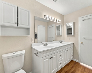 13136 Harvest Ridge Road - Photo Thumbnail 26