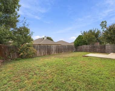 5820 Show Master Lane - Photo Thumbnail 35