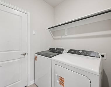 5204 Golden Trout Drive - Photo Thumbnail 9
