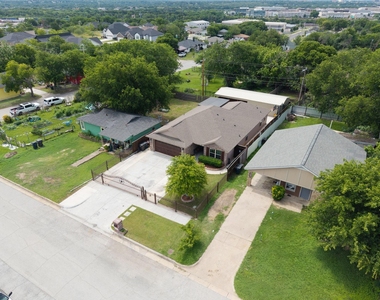 5309 Humbert Avenue - Photo Thumbnail 26