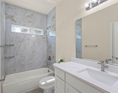 2959 Simpson Stuart Road - Photo Thumbnail 12
