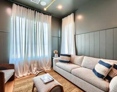 5108 Yacht Club Drive - Photo Thumbnail 32