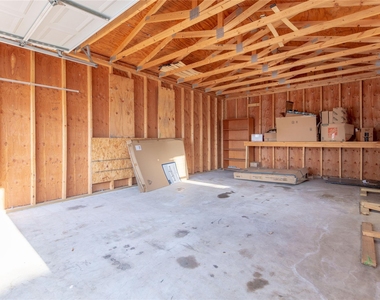 1207 Brook Drive - Photo Thumbnail 28