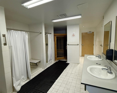 2741 E Taft Street - Photo Thumbnail 11