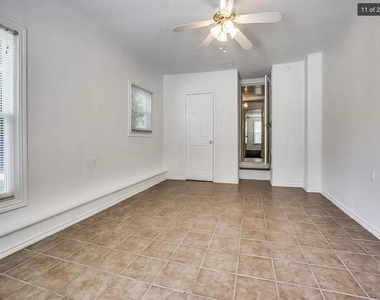4009 Acacia Street - Photo Thumbnail 11