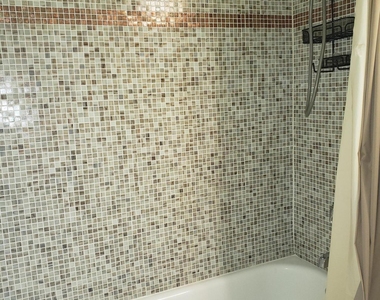 904 Flanders Drive S - Photo Thumbnail 5
