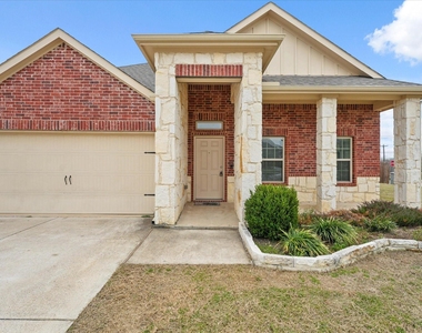 516 Clearlake Drive - Photo Thumbnail 1