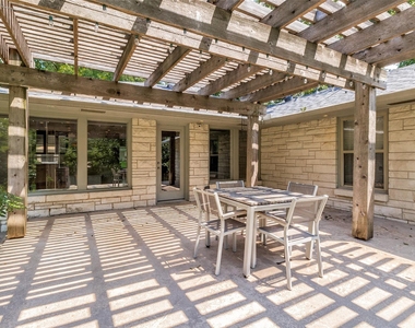 519 Northlake Drive - Photo Thumbnail 21