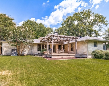 519 Northlake Drive - Photo Thumbnail 22
