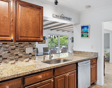 253 Costello Road - Photo Thumbnail 7