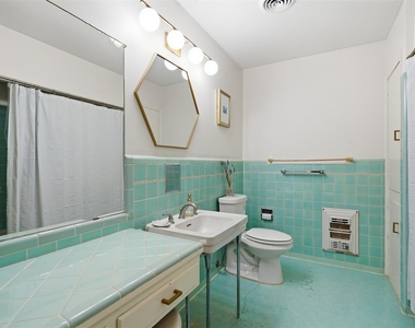 1430 S Montreal Avenue - Photo Thumbnail 36