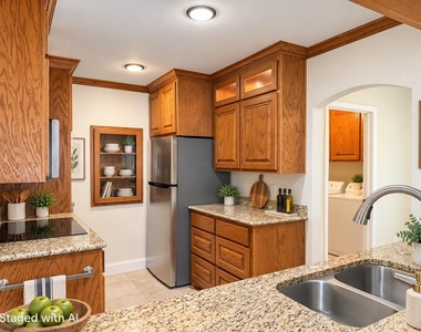 15531 Mosscove Circle - Photo Thumbnail 3