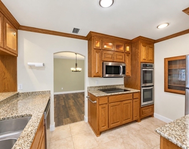 15531 Mosscove Circle - Photo Thumbnail 27