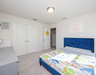 495 Fox Ridge Drive - Photo Thumbnail 27