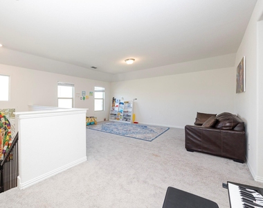 495 Fox Ridge Drive - Photo Thumbnail 20