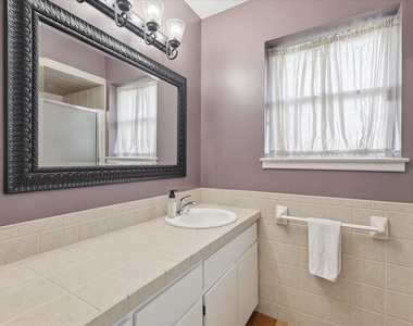 217 E Louella Drive - Photo Thumbnail 26