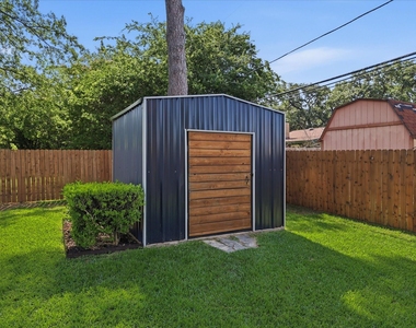 217 E Louella Drive - Photo Thumbnail 32