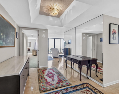 5080 N Ocean Drive - Photo Thumbnail 7