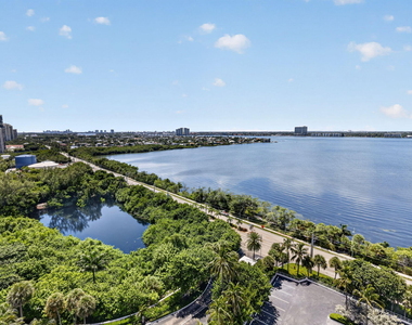 5080 N Ocean Drive - Photo Thumbnail 31