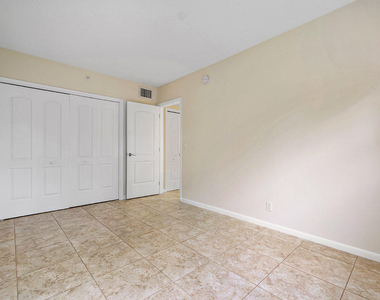 701 Ne 7th Avenue - Photo Thumbnail 13