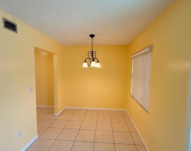 1741 3rd Avenue N - Photo Thumbnail 11