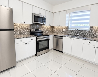 3617 Polk Street - Photo Thumbnail 8