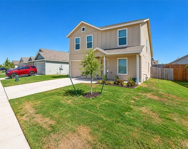 11554 Gammon Avenue - Photo Thumbnail 2