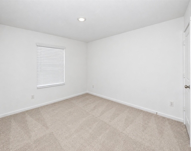 11554 Gammon Avenue - Photo Thumbnail 28