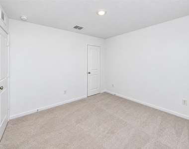 11554 Gammon Avenue - Photo Thumbnail 27