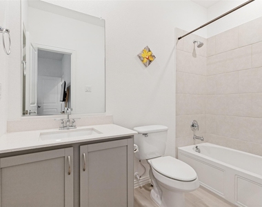 1153 Canuela Way - Photo Thumbnail 16