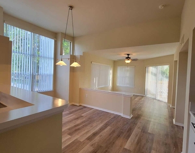 4799 Via Palm Lakes - Photo Thumbnail 22