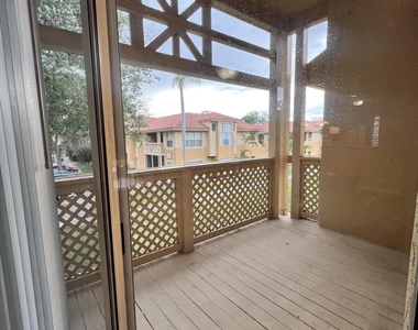 4799 Via Palm Lakes - Photo Thumbnail 13