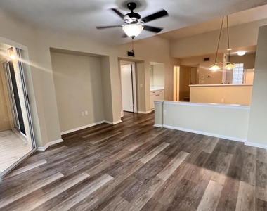 4799 Via Palm Lakes - Photo Thumbnail 12