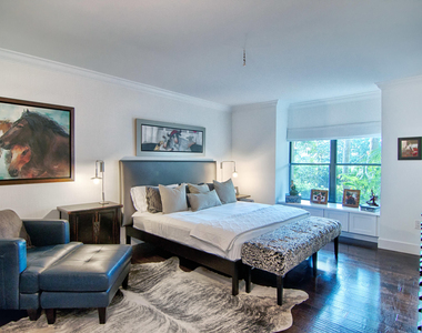 2735 Polo Island Drive - Photo Thumbnail 15