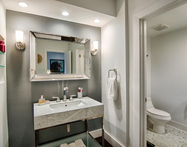 2735 Polo Island Drive - Photo Thumbnail 16