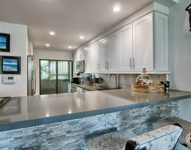 2735 Polo Island Drive - Photo Thumbnail 8