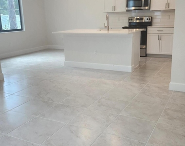 3667 Sw Magnolia Ridge Lane - Photo Thumbnail 3