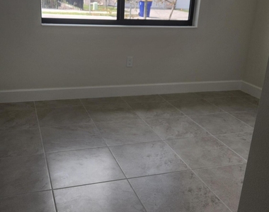 3667 Sw Magnolia Ridge Lane - Photo Thumbnail 7