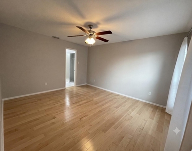 5981 Arapaho Road - Photo Thumbnail 6
