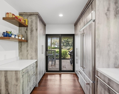 2835 Polo Island Drive - Photo Thumbnail 26