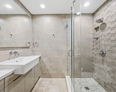2835 Polo Island Drive - Photo Thumbnail 41