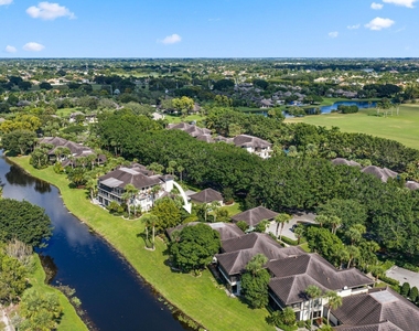 2835 Polo Island Drive - Photo Thumbnail 73