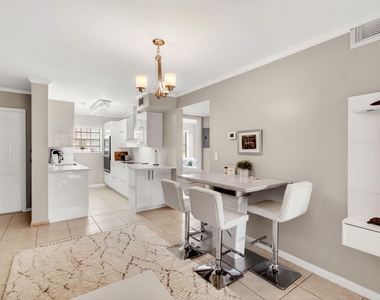 321 Norwood Terrace - Photo Thumbnail 5