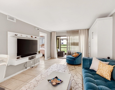 321 Norwood Terrace - Photo Thumbnail 2