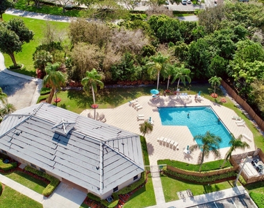 321 Norwood Terrace - Photo Thumbnail 24