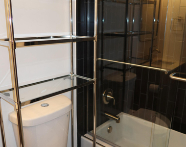 614 Palm Street - Photo Thumbnail 9