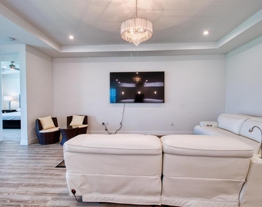 10407 Sw Aquila Way - Photo Thumbnail 7