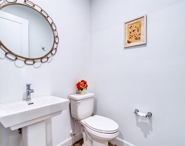 10407 Sw Aquila Way - Photo Thumbnail 27