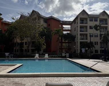 8160 Geneva Court - Photo Thumbnail 24
