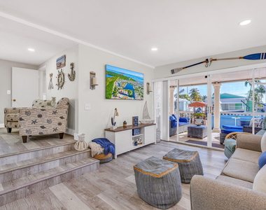 136 Sable Palm Lane - Photo Thumbnail 7